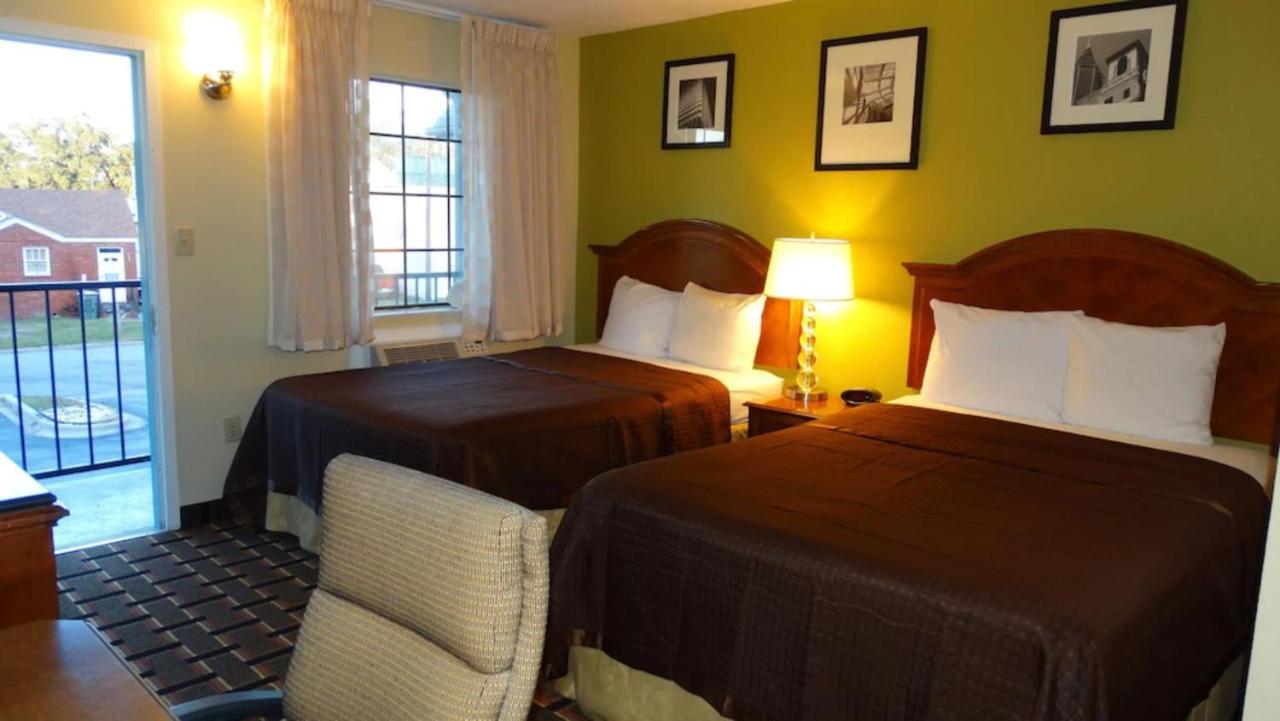 Savannah Garden Hotel Bagian luar foto