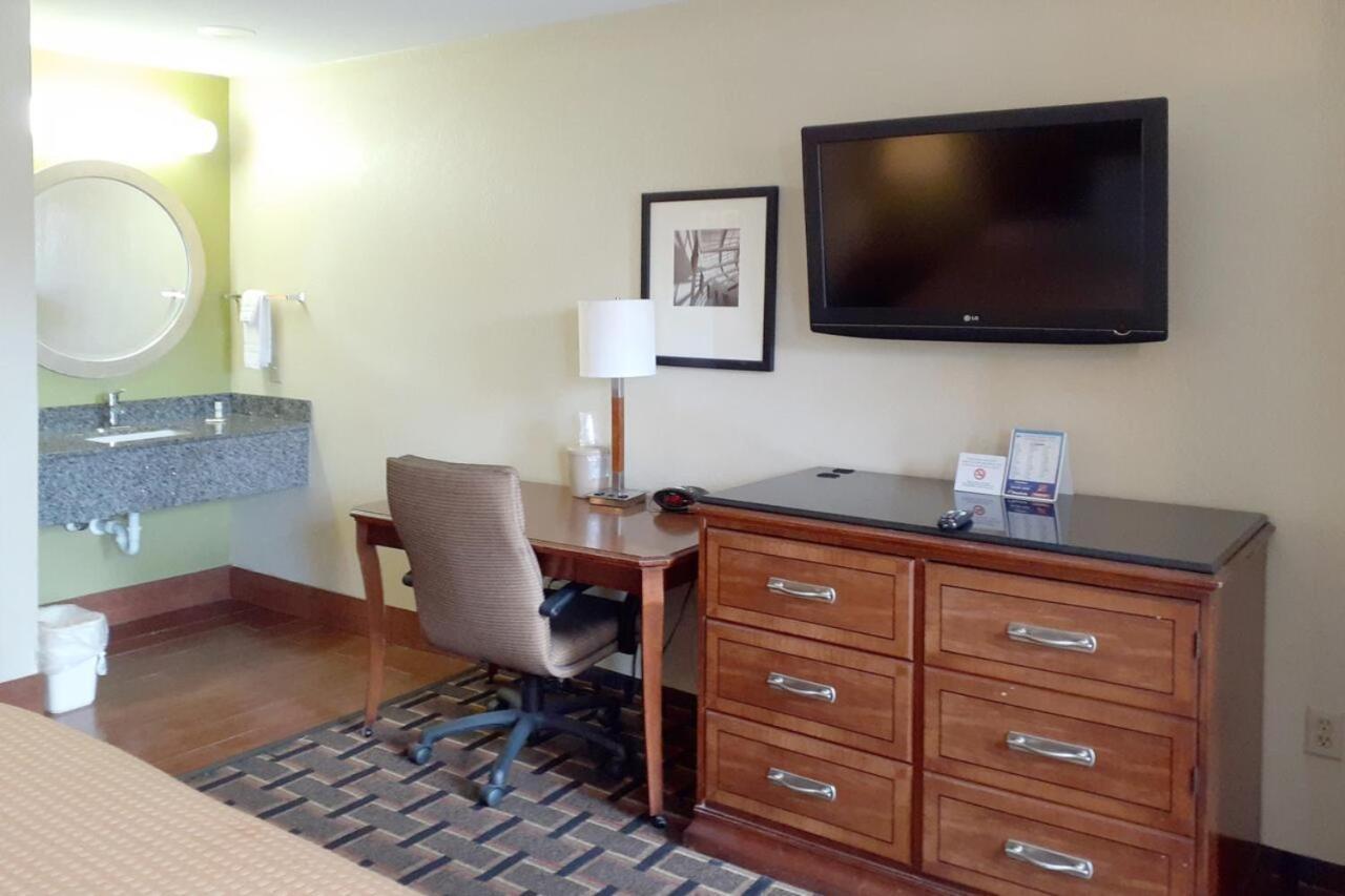 Savannah Garden Hotel Bagian luar foto