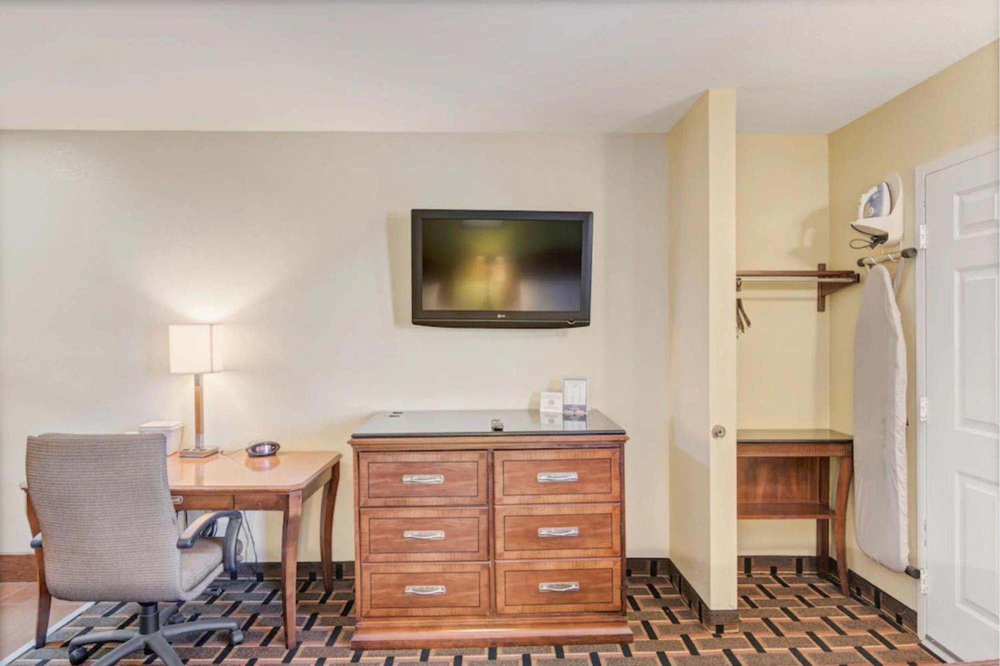 Savannah Garden Hotel Bagian luar foto