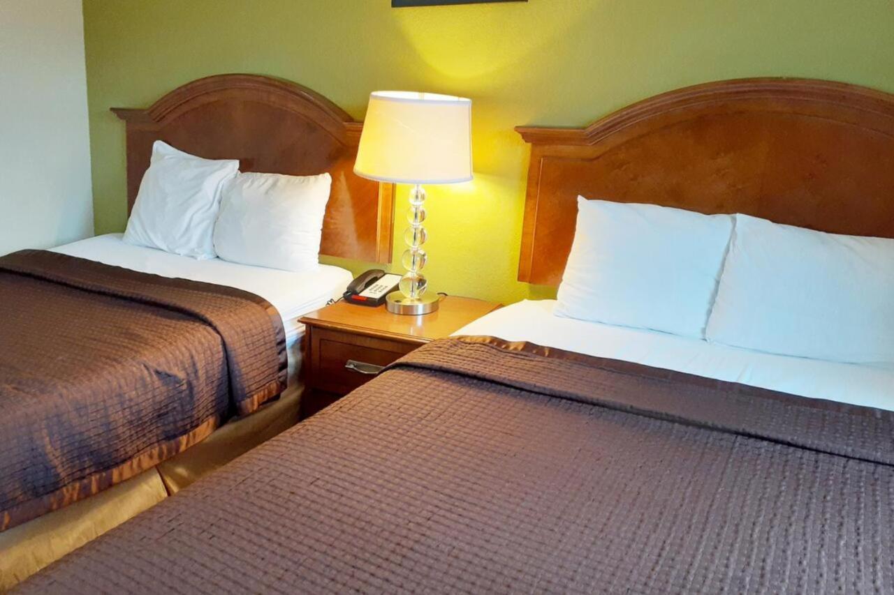 Savannah Garden Hotel Bagian luar foto